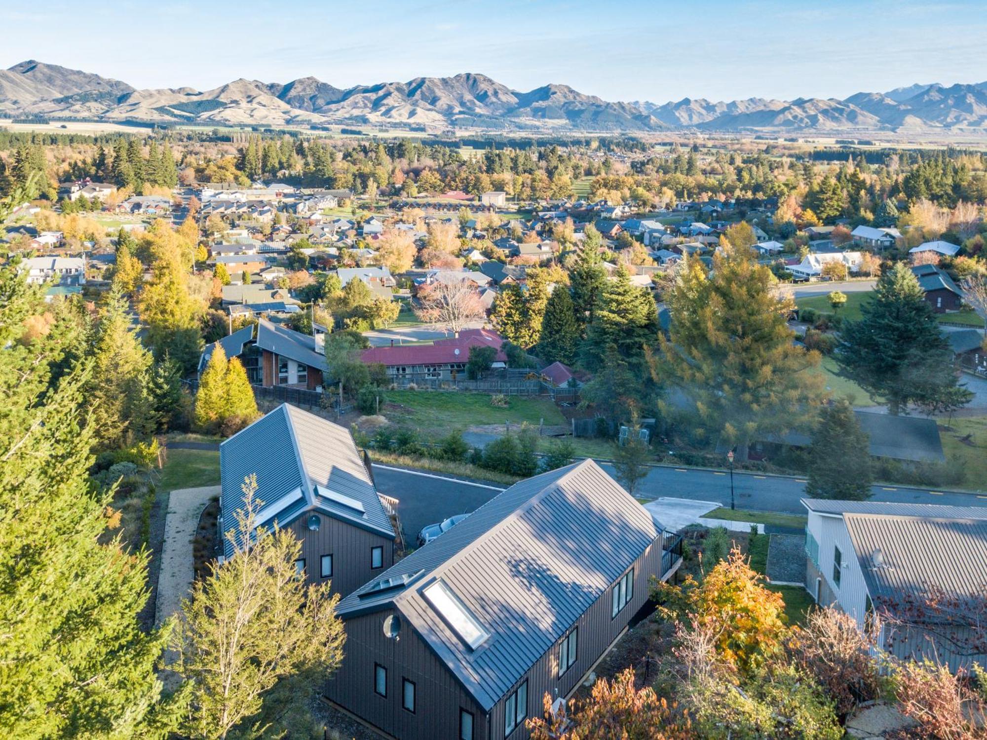 Jollies Lodge Townhouse Ханмер-Спрингс Экстерьер фото